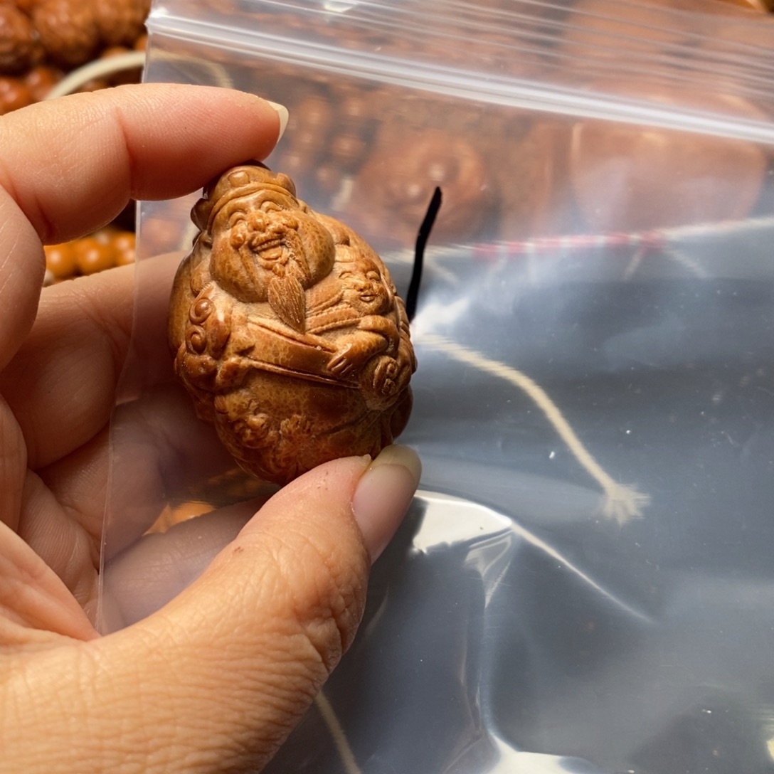 吊坠猴头核桃橄榄