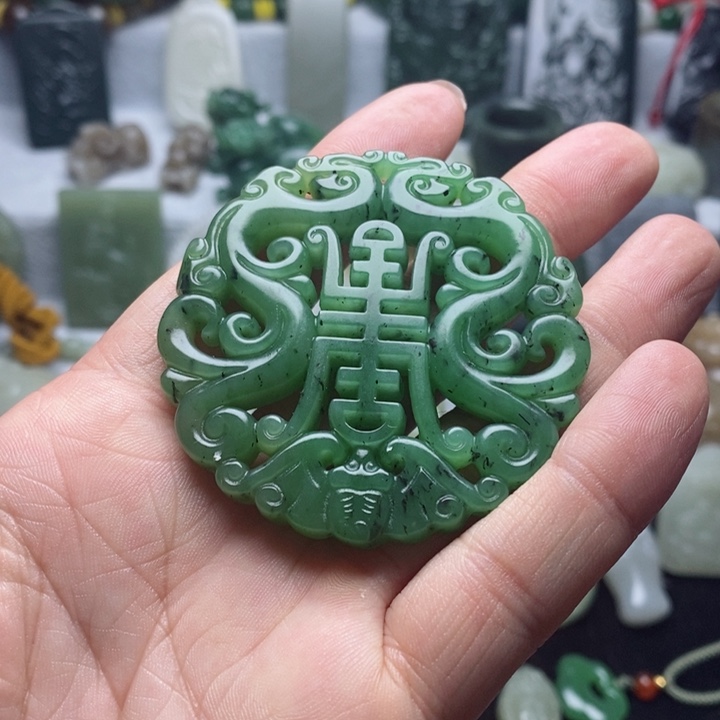 和田玉吊坠未镶嵌