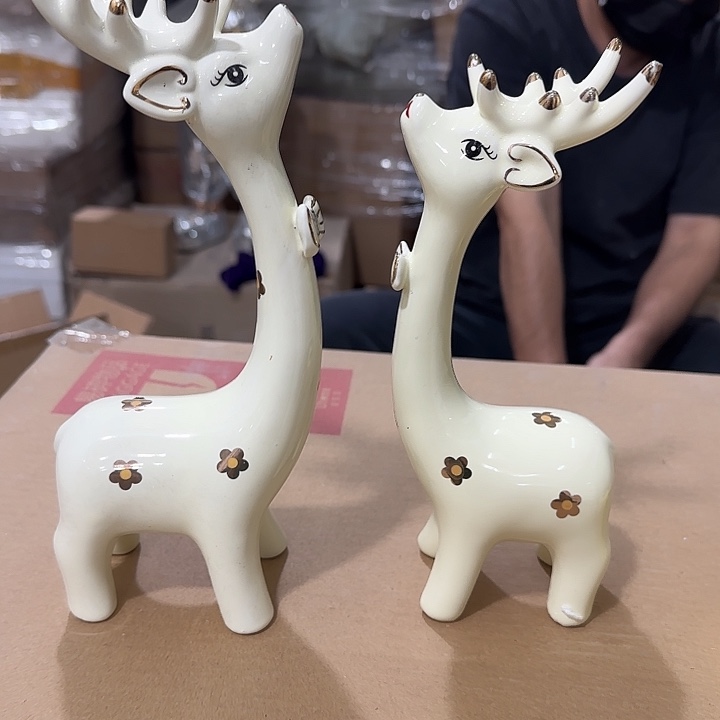 J***薛陶瓷摆件哈哈哈哈