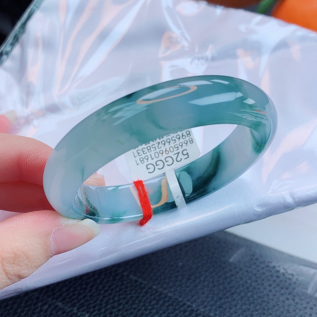 翡翠手镯未镶嵌缅甸天然翡翠A货