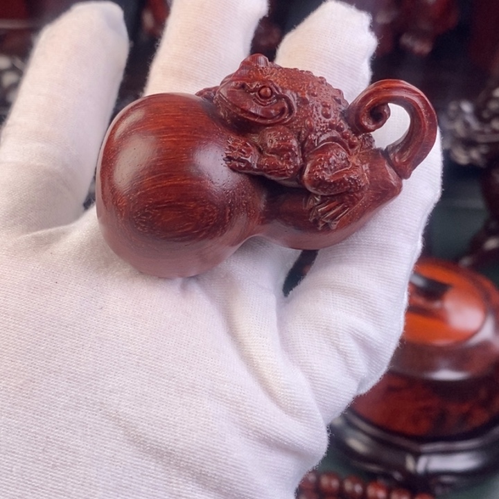 野***哥其他小叶紫檀（檀香紫檀）