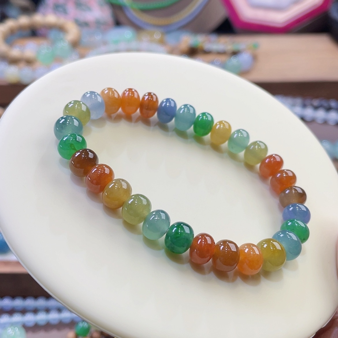 【闪购商品】翡翠颈饰未镶嵌彩虹糖