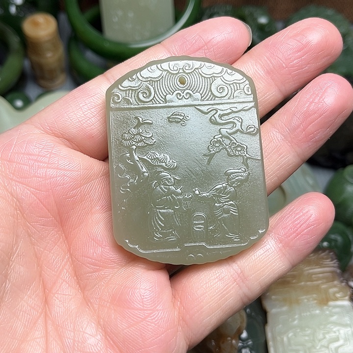 和田玉未镶嵌颈饰