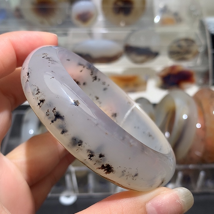 未镶嵌玛瑙/玉髓珠宝奇石