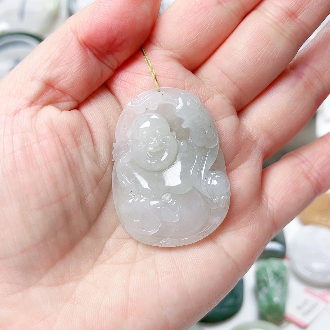 独山玉颈饰未镶嵌