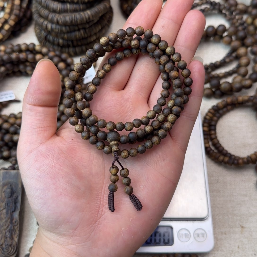 巴***化沉香碎屑沉香+5mm圆珠多圈