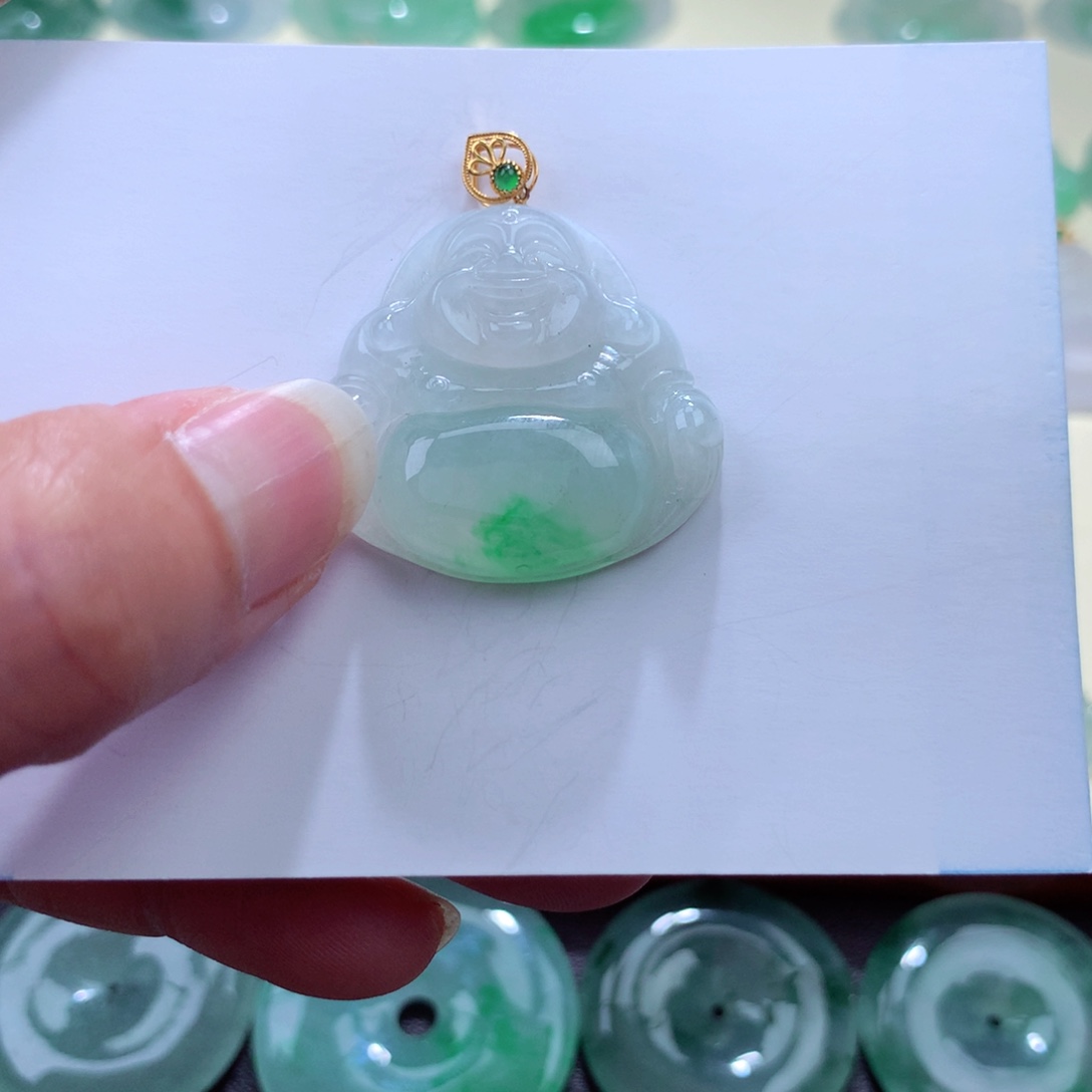 翡翠吊坠(不含链)18K金镶嵌