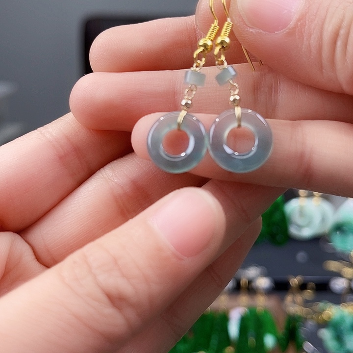 翡翠耳饰未镶嵌饰品