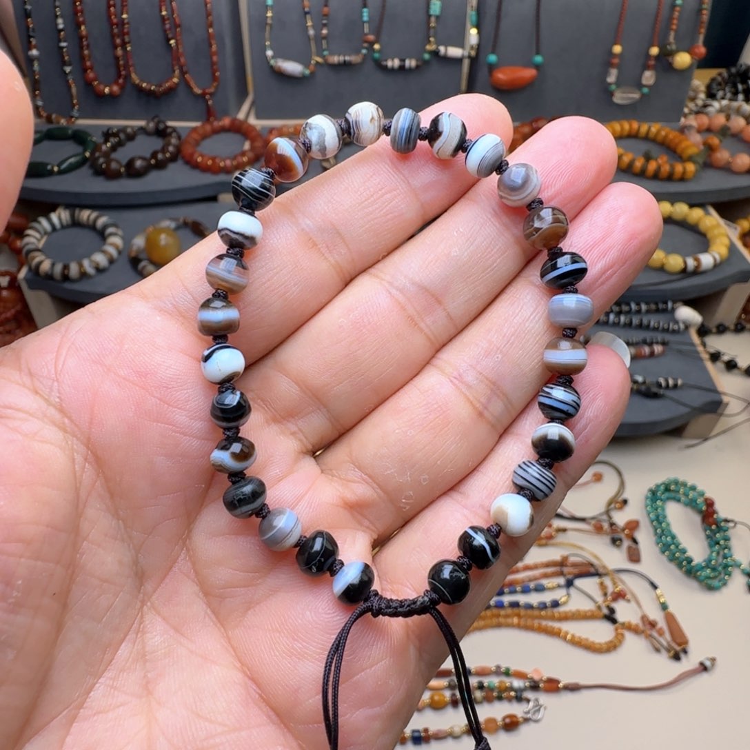 玛瑙/玉髓颈饰未镶嵌