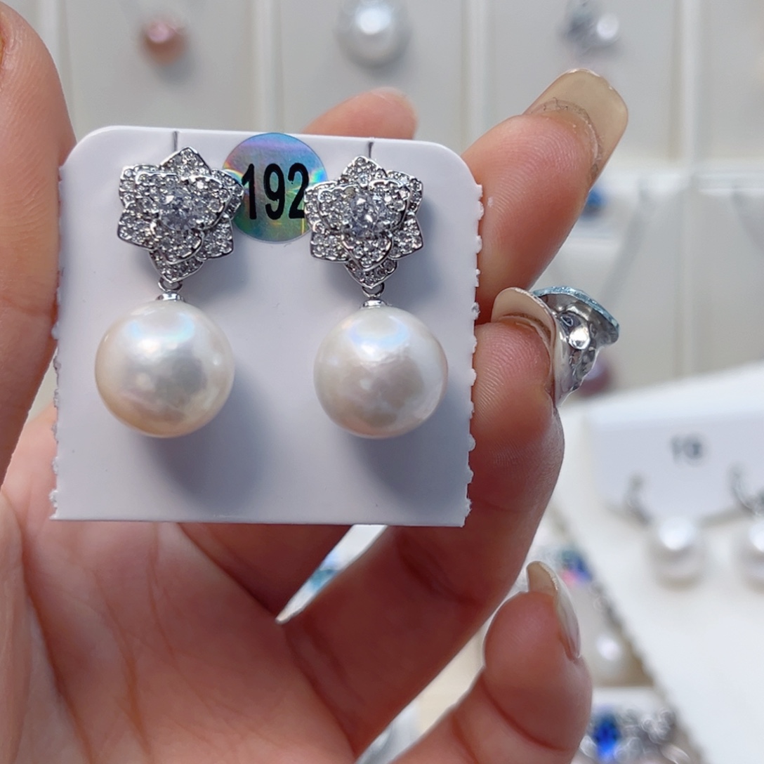 银S925镶嵌淡水珍珠耳饰
