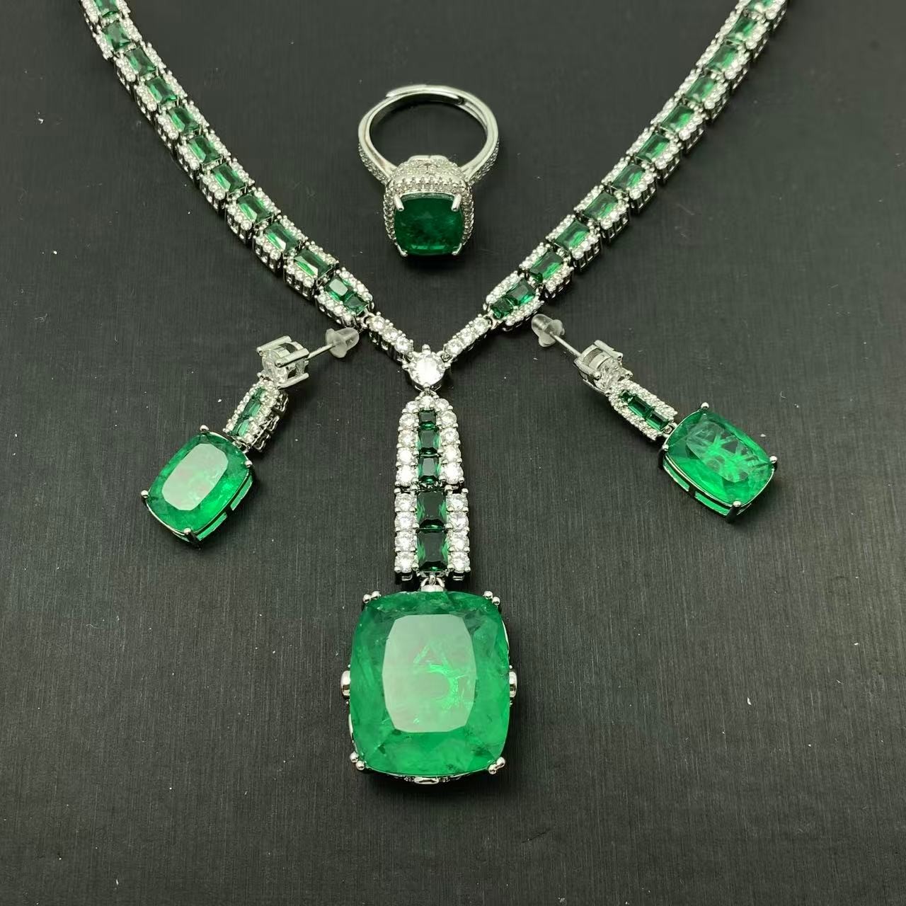 南非定制专属吊坠aj0090