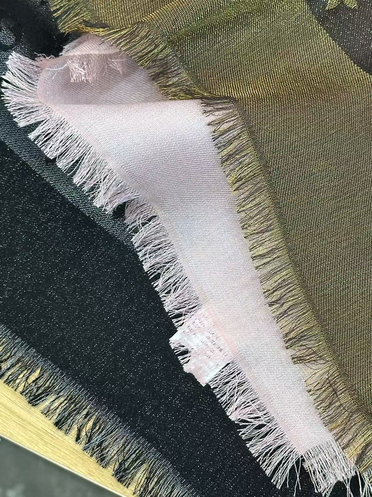  伊晶壹店·【140大方巾】秋冬款保温防风舒适经典百搭时尚披肩围巾