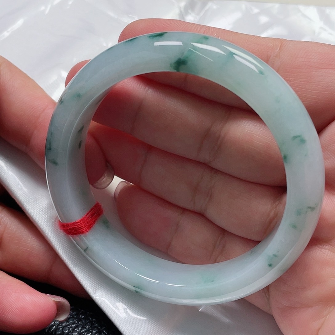 翡翠手镯未镶嵌缅甸翡翠手镯56圈