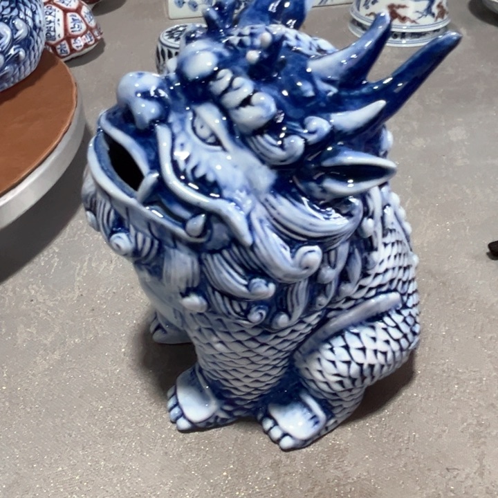 李*蕊源思陶瓷有限公司