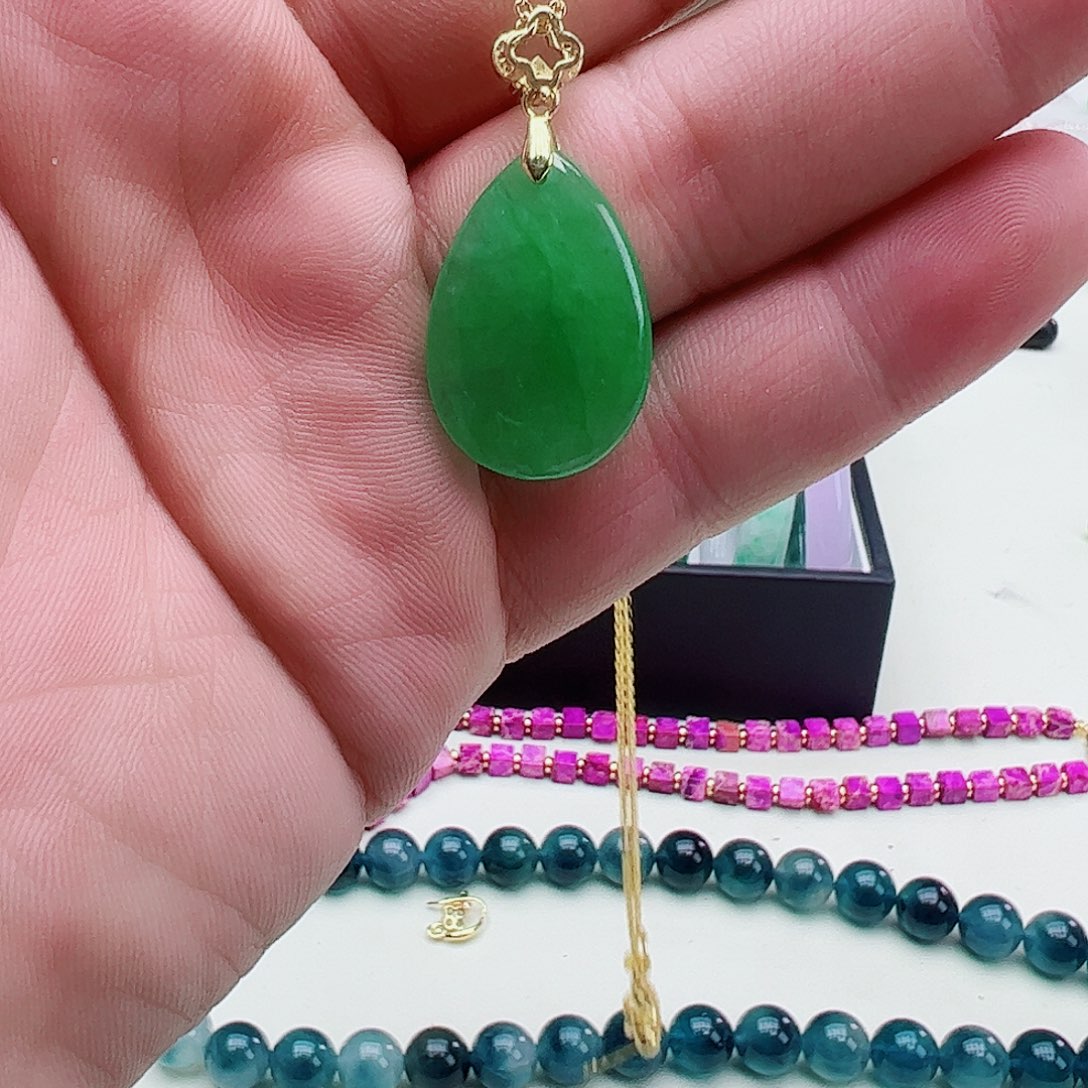 翡翠吊坠(赠链)银S925镶嵌