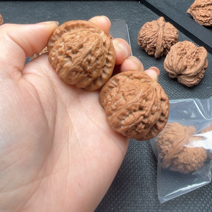 核桃手串/手链辛*白狮子40尺全品无修