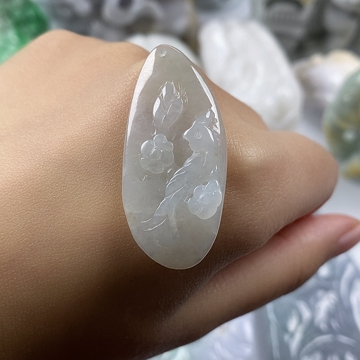 翡翠颈饰未镶嵌翡翠163