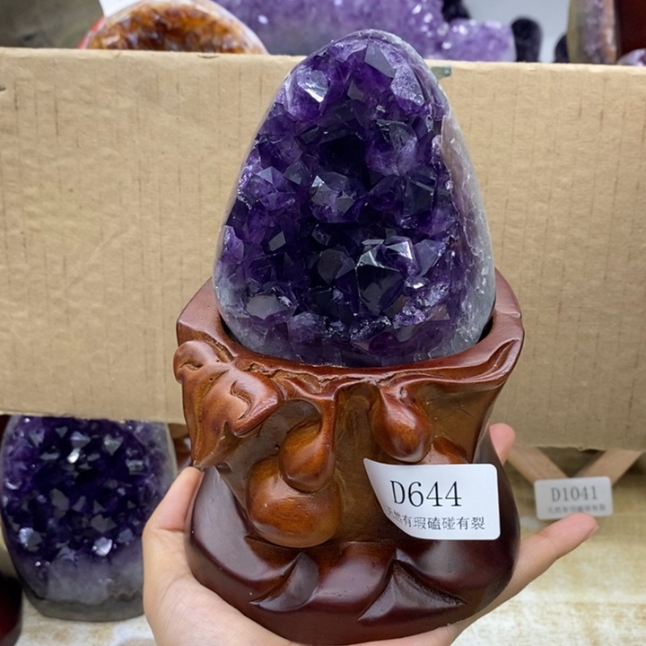 未镶嵌水晶大型摆件（非配饰）A****夫