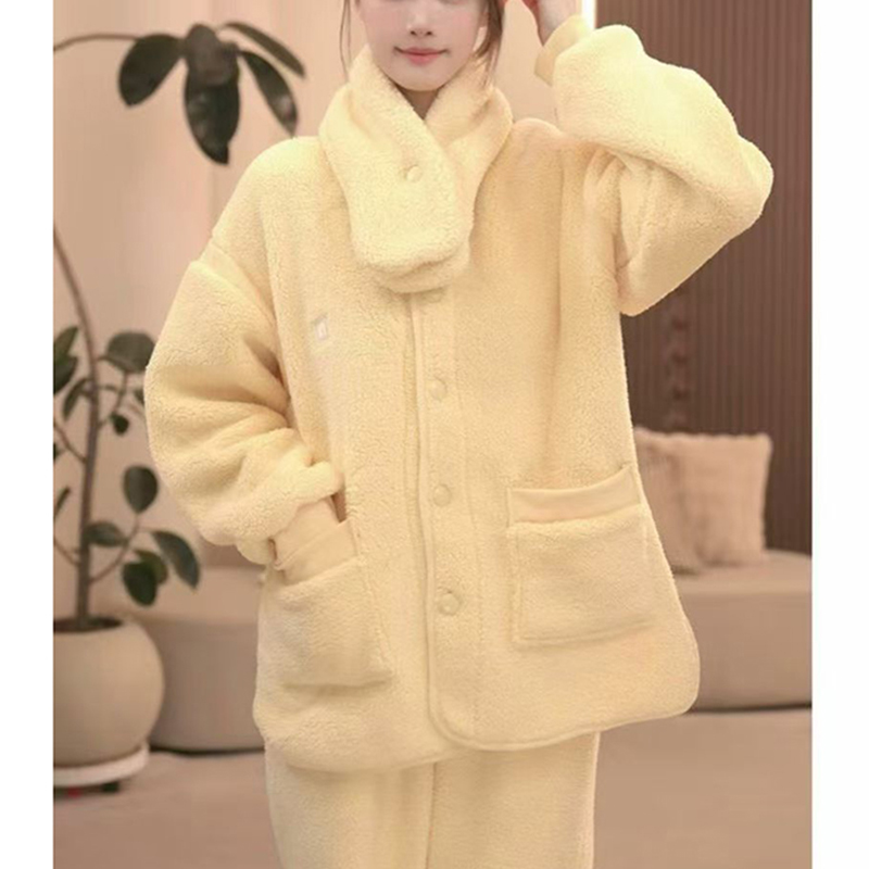 秋冬加厚珊瑚绒奶油泡芙保暖睡衣带围巾暖芙芙舒适女长袖套装3090