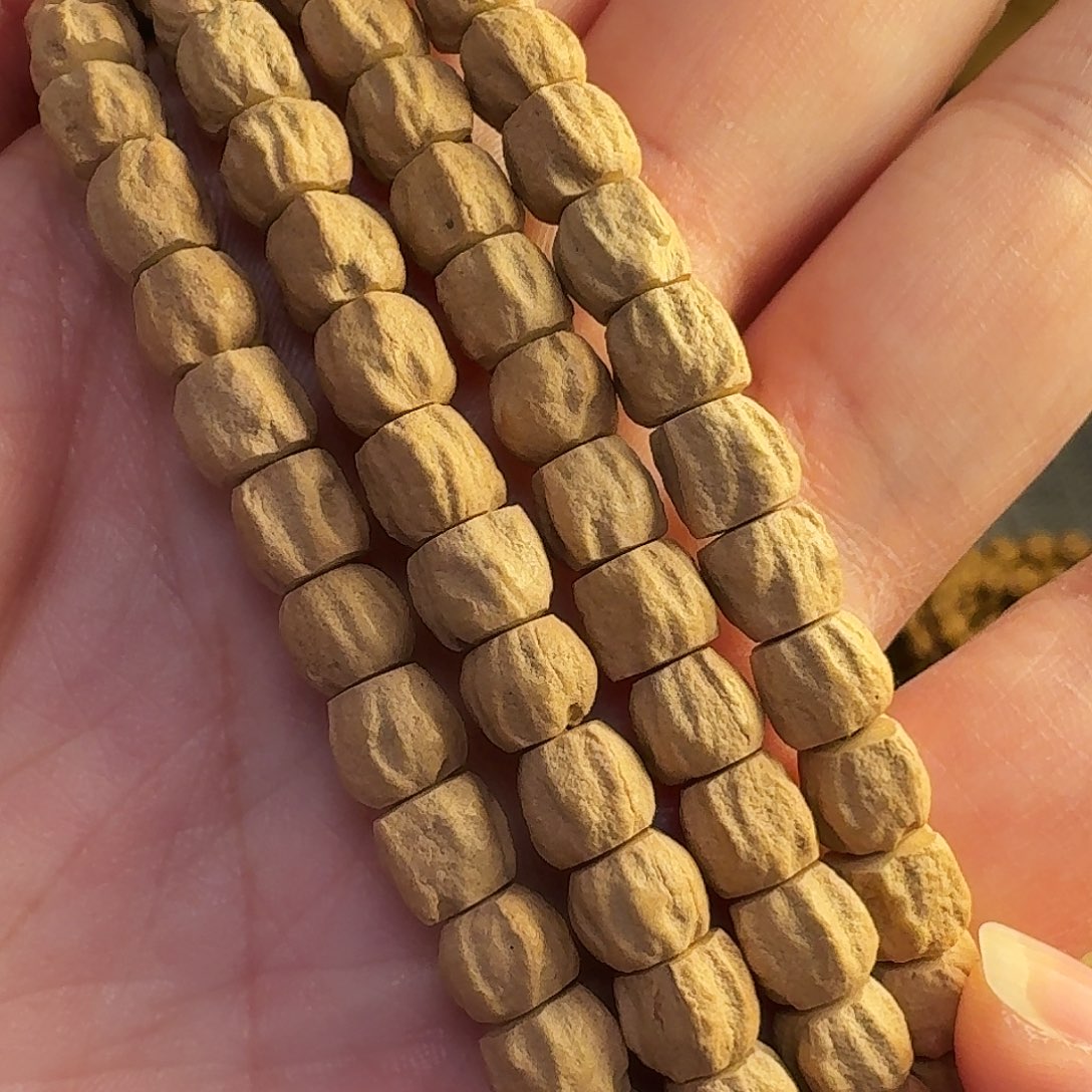 柏香籽/百香籽吊坠