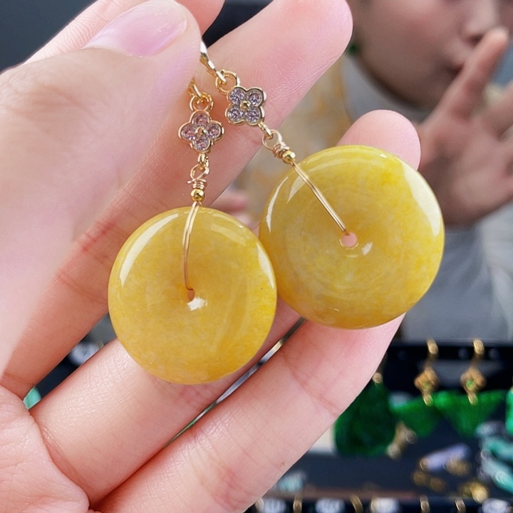 翡翠耳饰未镶嵌饰品