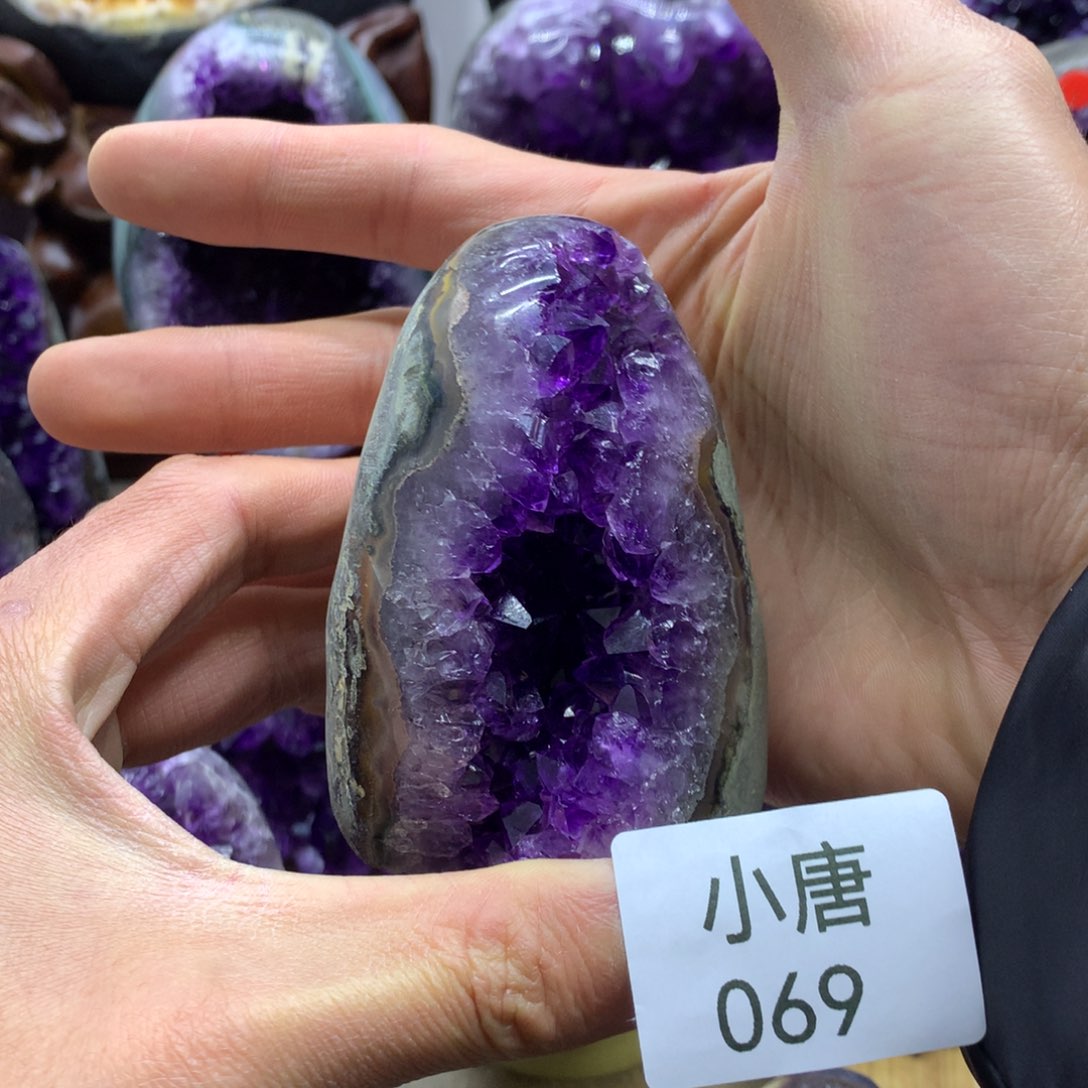 紫晶大型摆件（非配饰）未镶嵌