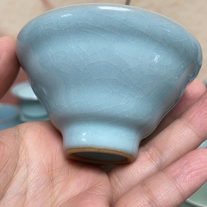 杯子郗奎奎天青螺纹斗笠杯