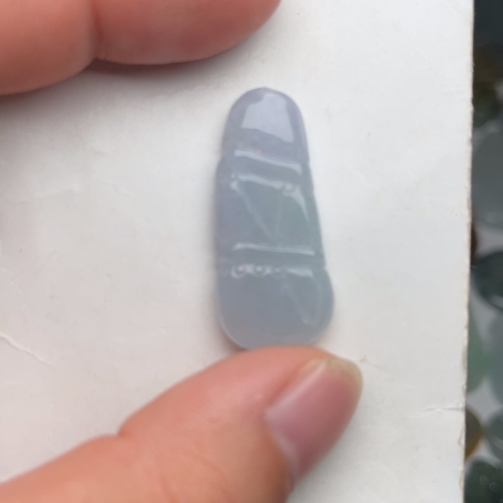 翡翠未镶嵌颈饰竹节
