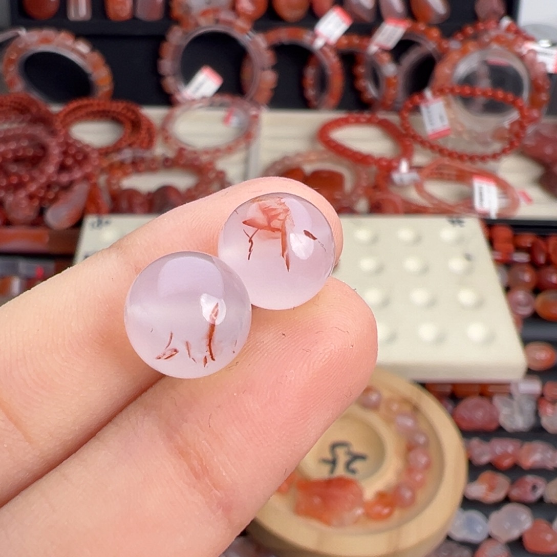 木***林南红玛瑙未镶嵌颈饰冰飘圆珠