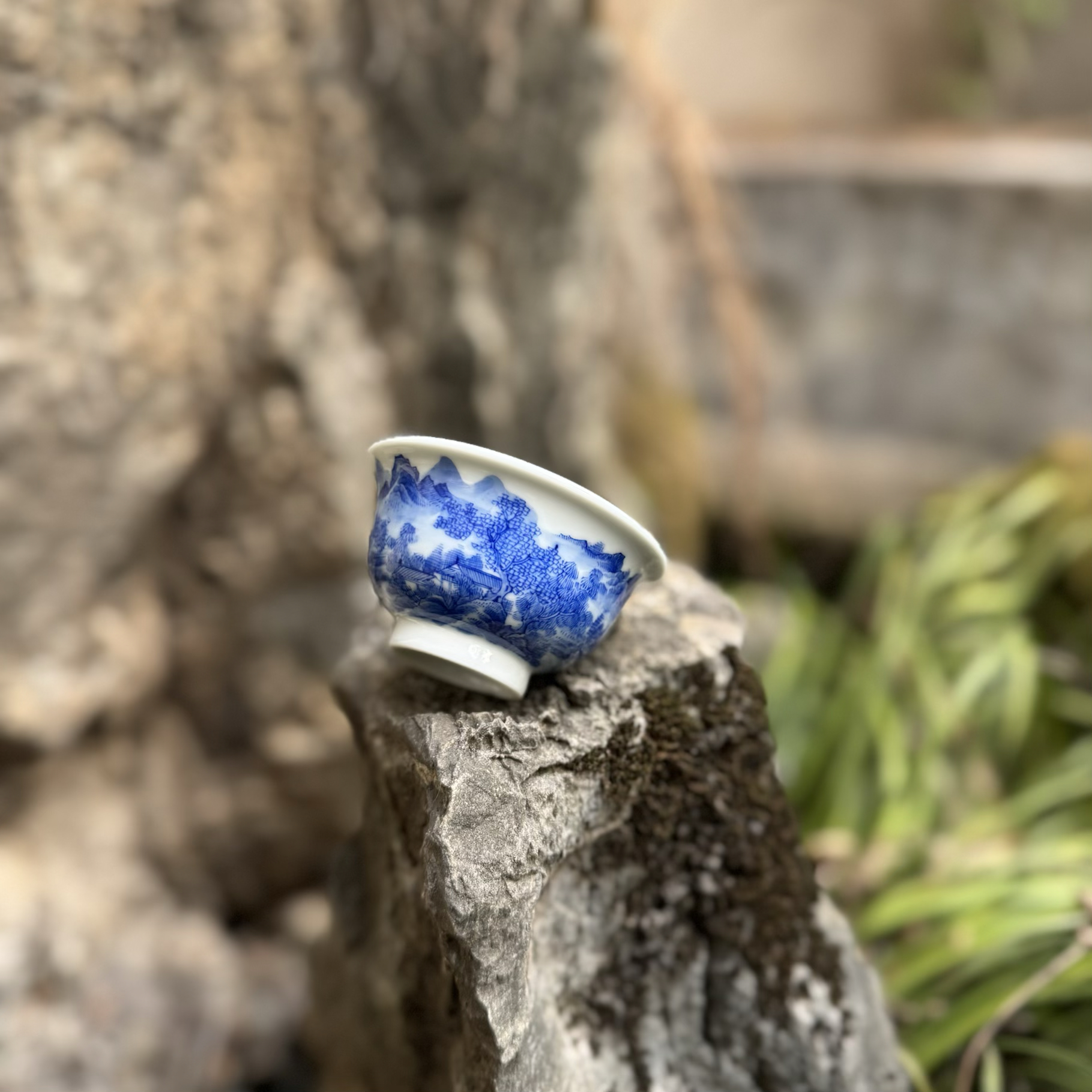 明逸堂手绘山水压手杯茶具陶瓷中号【60ml】茶杯