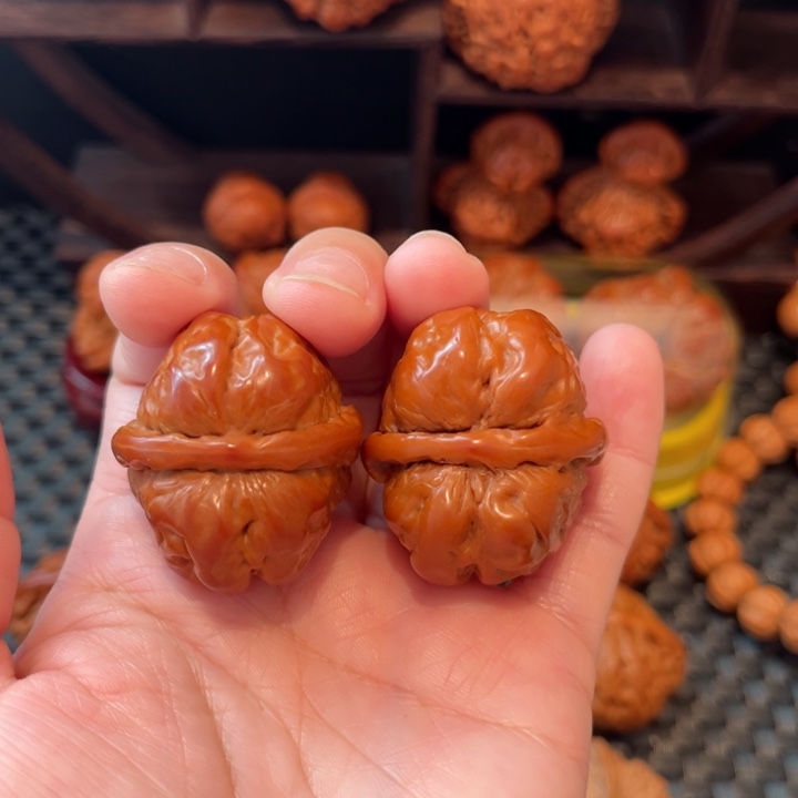 文玩核桃把件蛤蟆头35