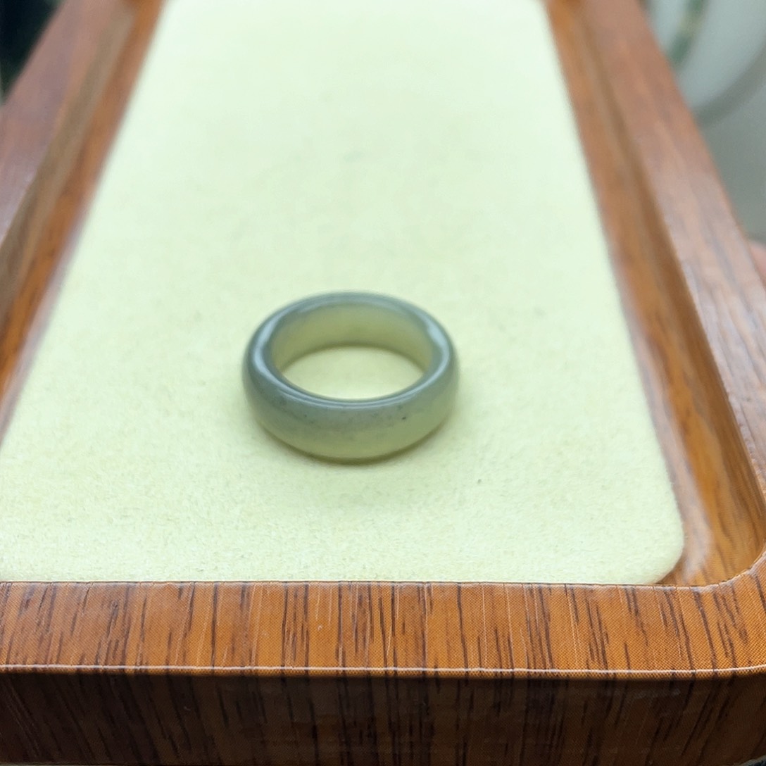 和田玉戒指未镶嵌96青花小宽条15号