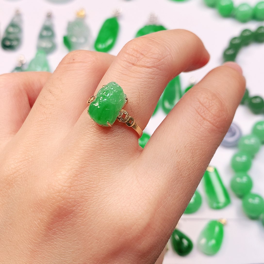 吊坠(不含链)18K金镶嵌翡翠