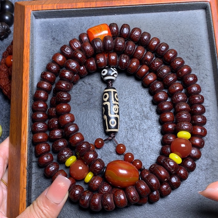 凤眼菩提吊坠菩提