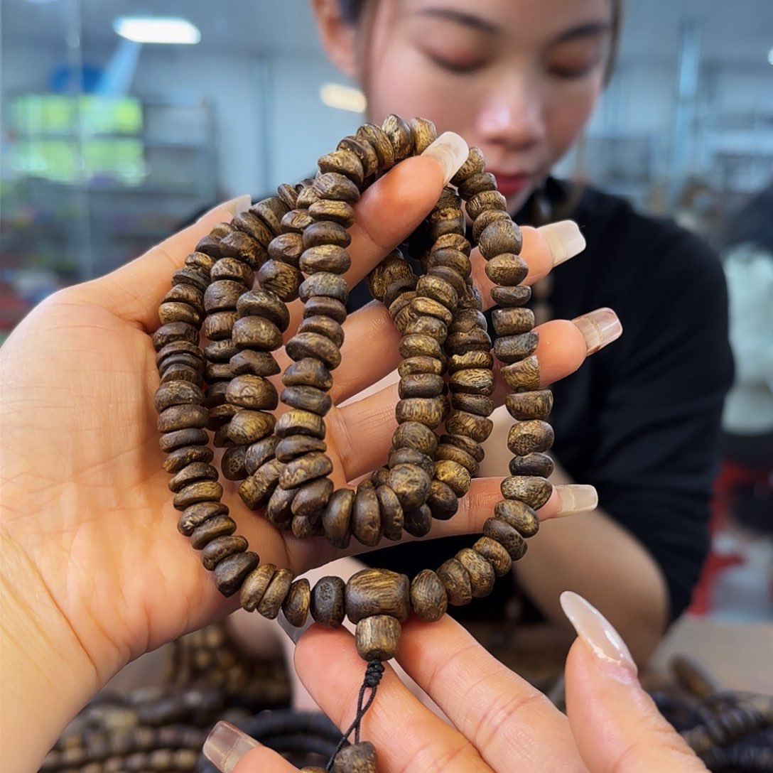 沉香手串多样性发货1条白棋999845