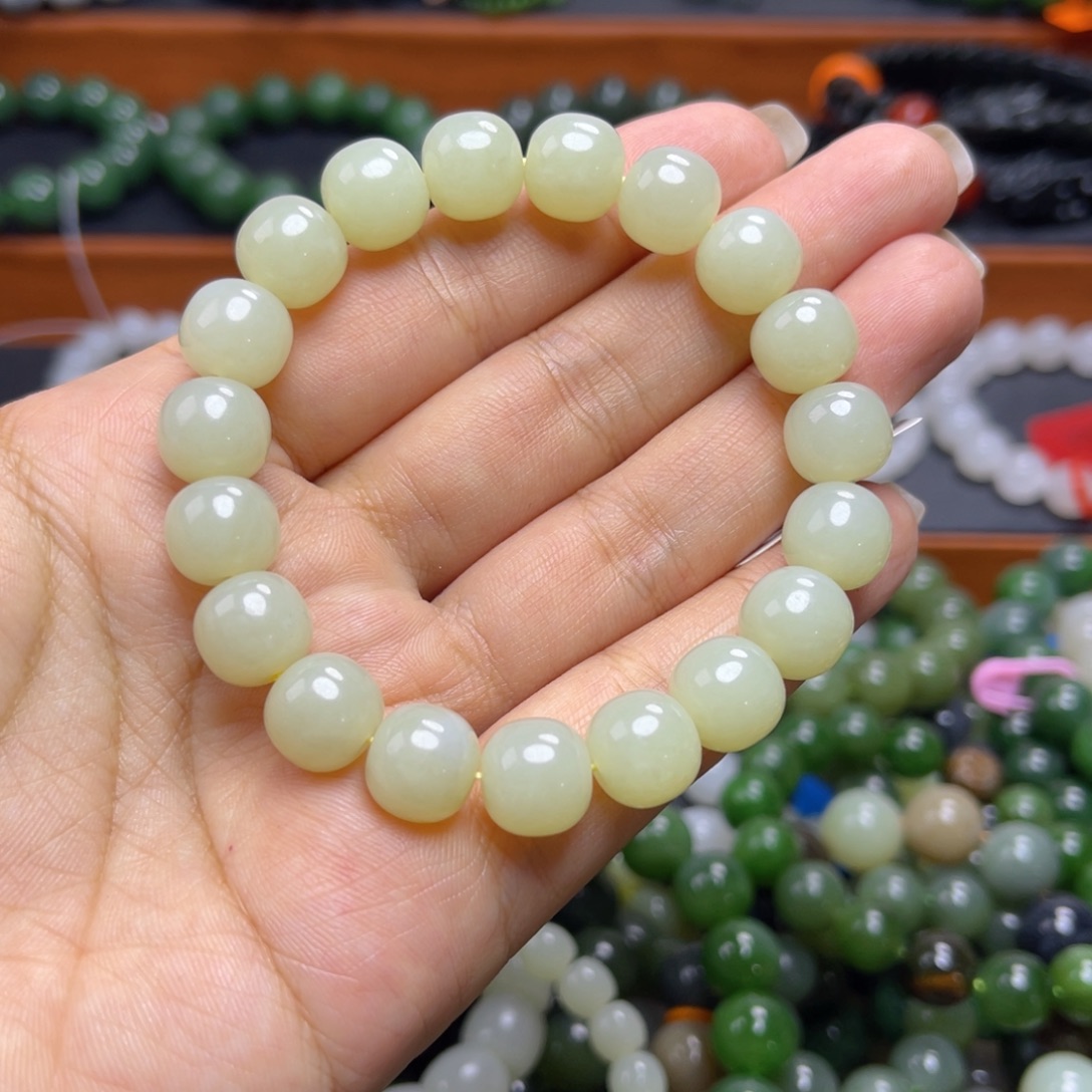 未镶嵌手链和田玉