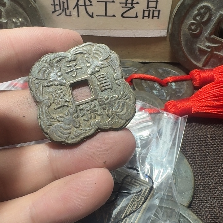 有***可铜现代工艺品花钱