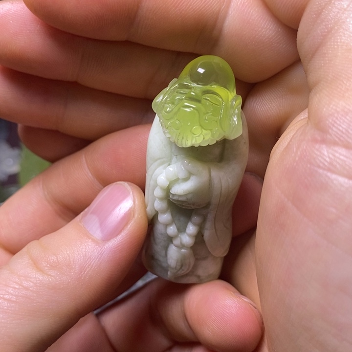 岫玉岫玉颈饰未镶嵌