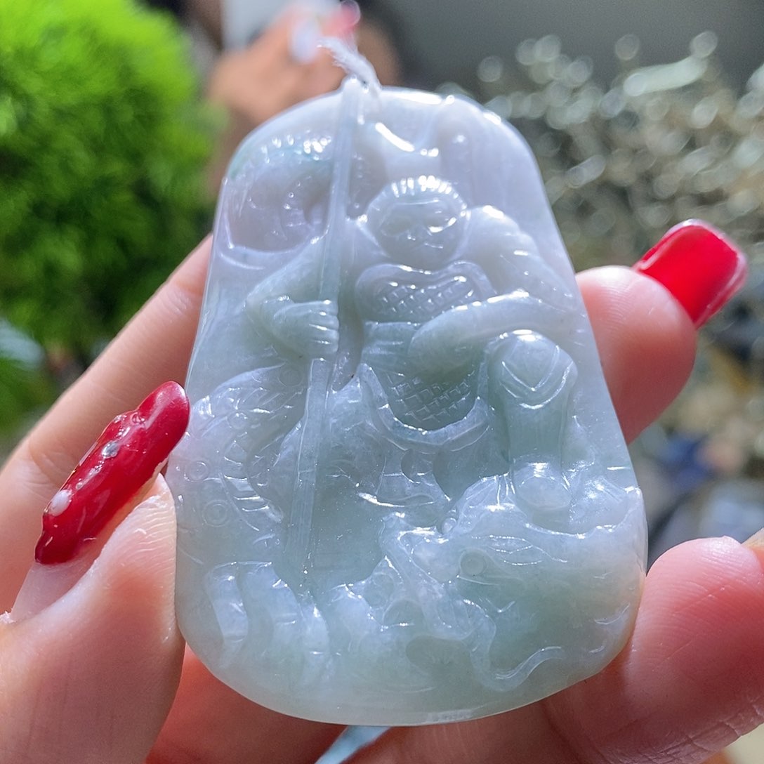 【闪购商品】翡翠颈饰未镶嵌大圣