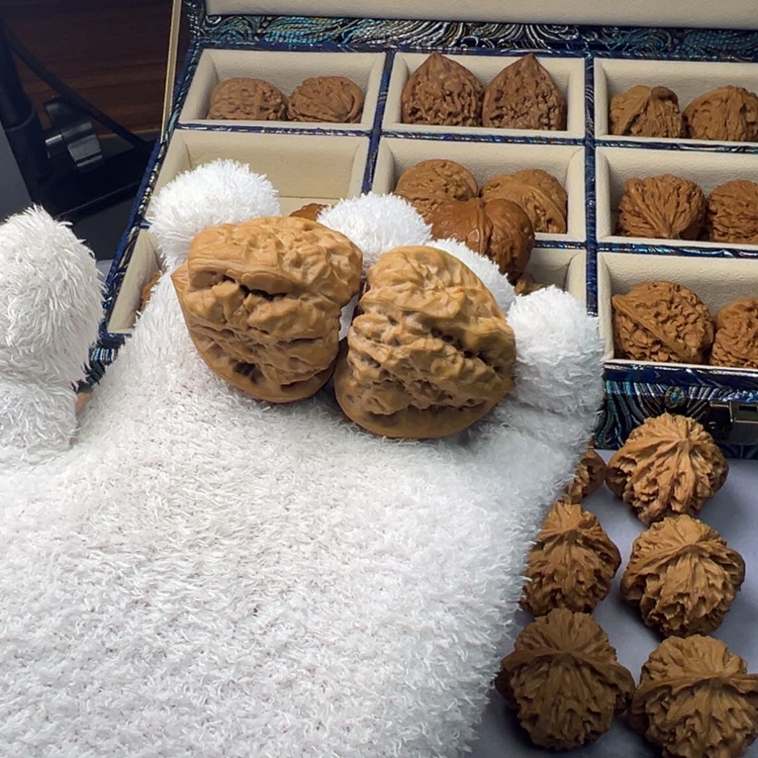 少***，吊坠文玩核桃福利精修蛤蟆