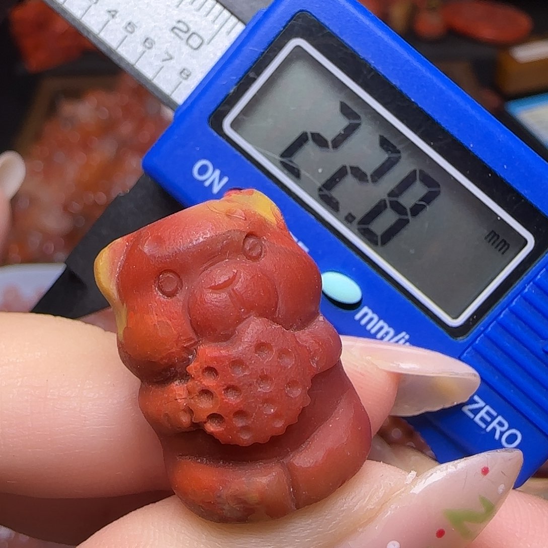 南红玛瑙未镶嵌颈饰