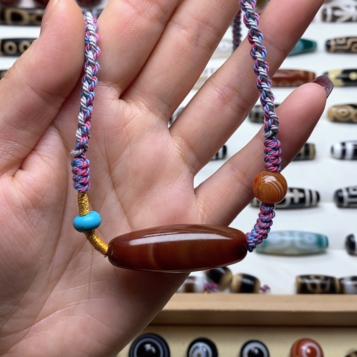 玛瑙/玉髓颈饰未镶嵌