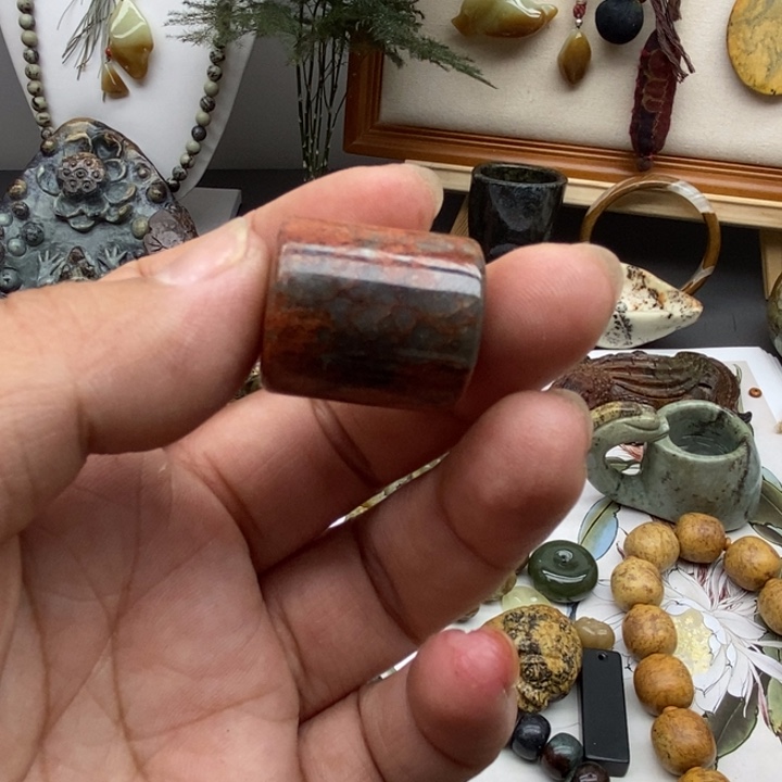 岫岩河磨玉（透闪石质玉）挂件未镶嵌