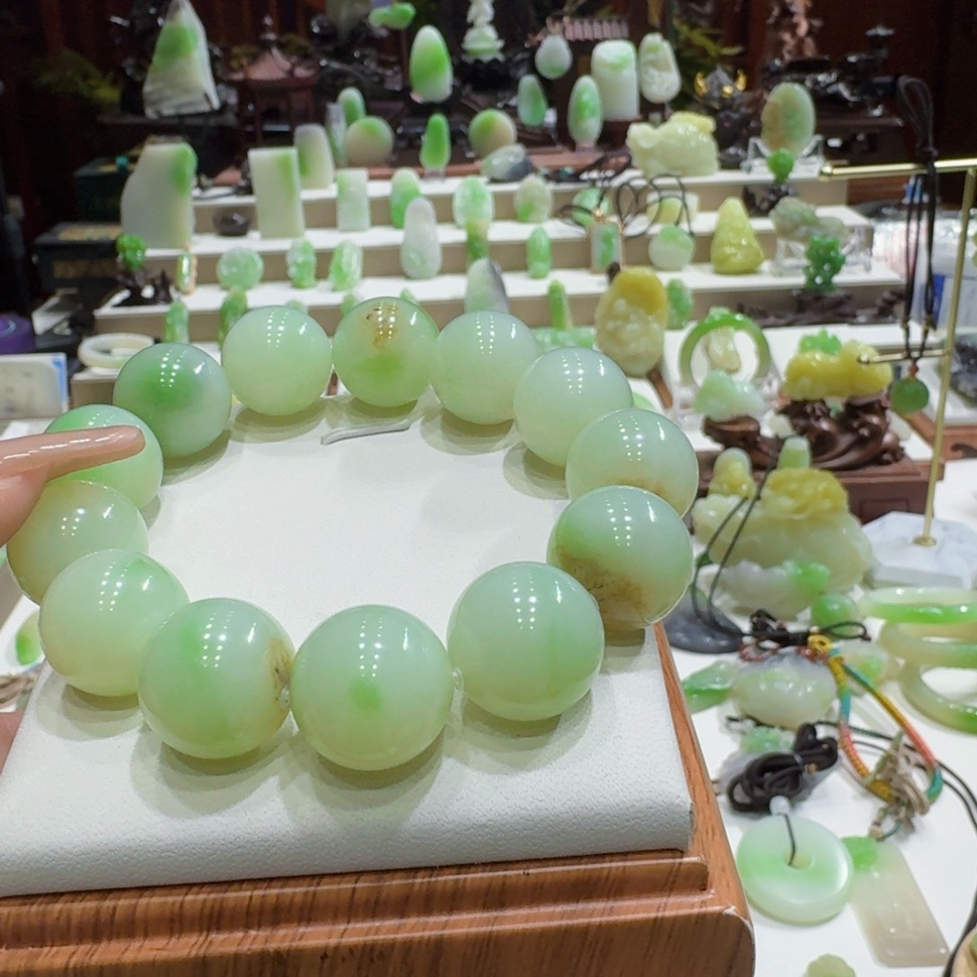 和田玉（翠青玉）未镶嵌颈饰翠青卡18