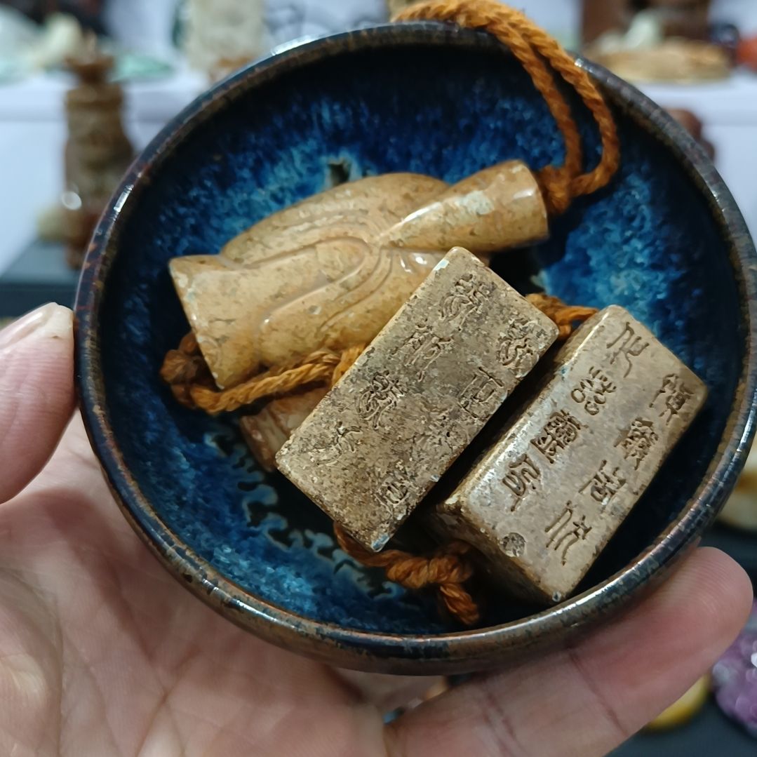 瓷器嘁嘁嘁器轻轻巧巧