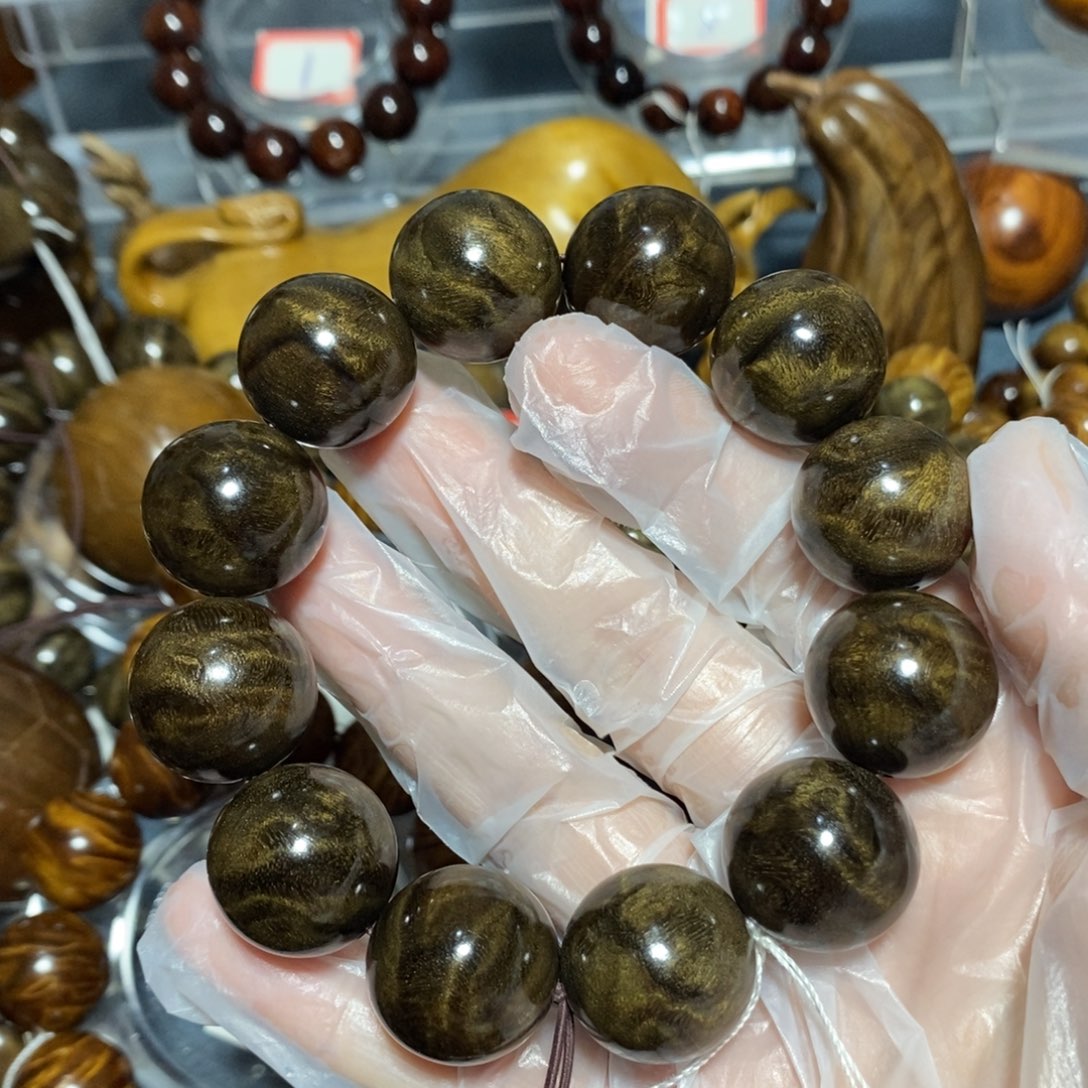 金丝楠从*木雕工艺品