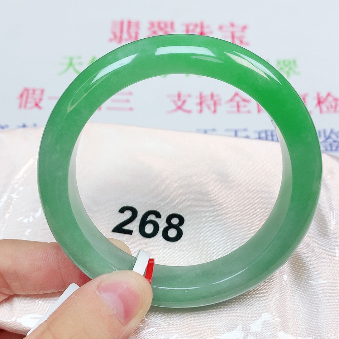 翡翠手镯未镶嵌56圈满绿正圈翡翠手镯