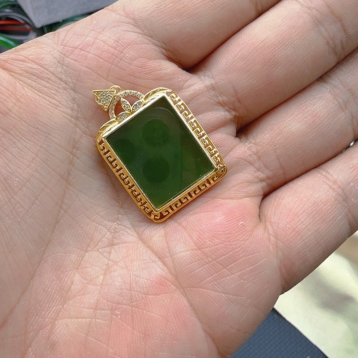 和田玉（碧玉）颈饰银S925镀金镶嵌