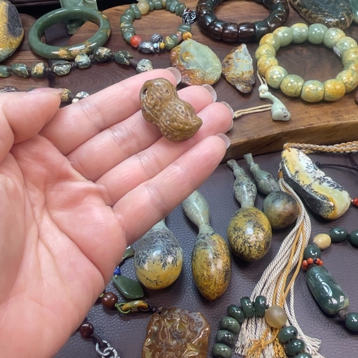 岫岩河磨玉（透闪石质玉）未镶嵌珠宝半成品