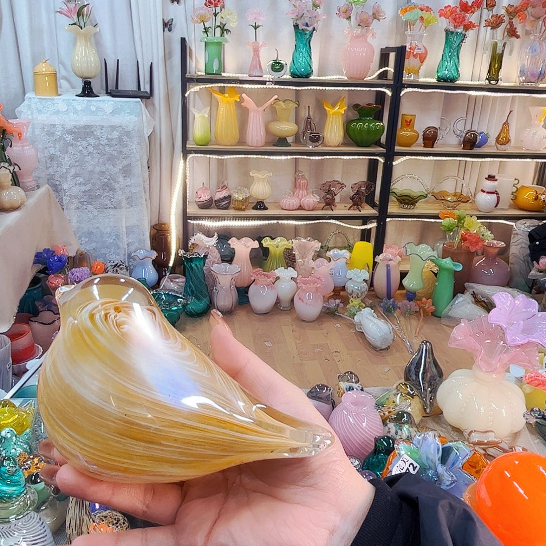 鸟家悦美居琉璃工艺品